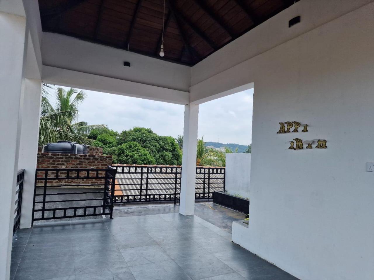 Javi Holiday Home Trincomalee Exteriér fotografie